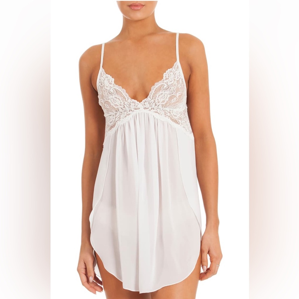 NWT In Bloom by Jonquil White Lace Sleep Chemise